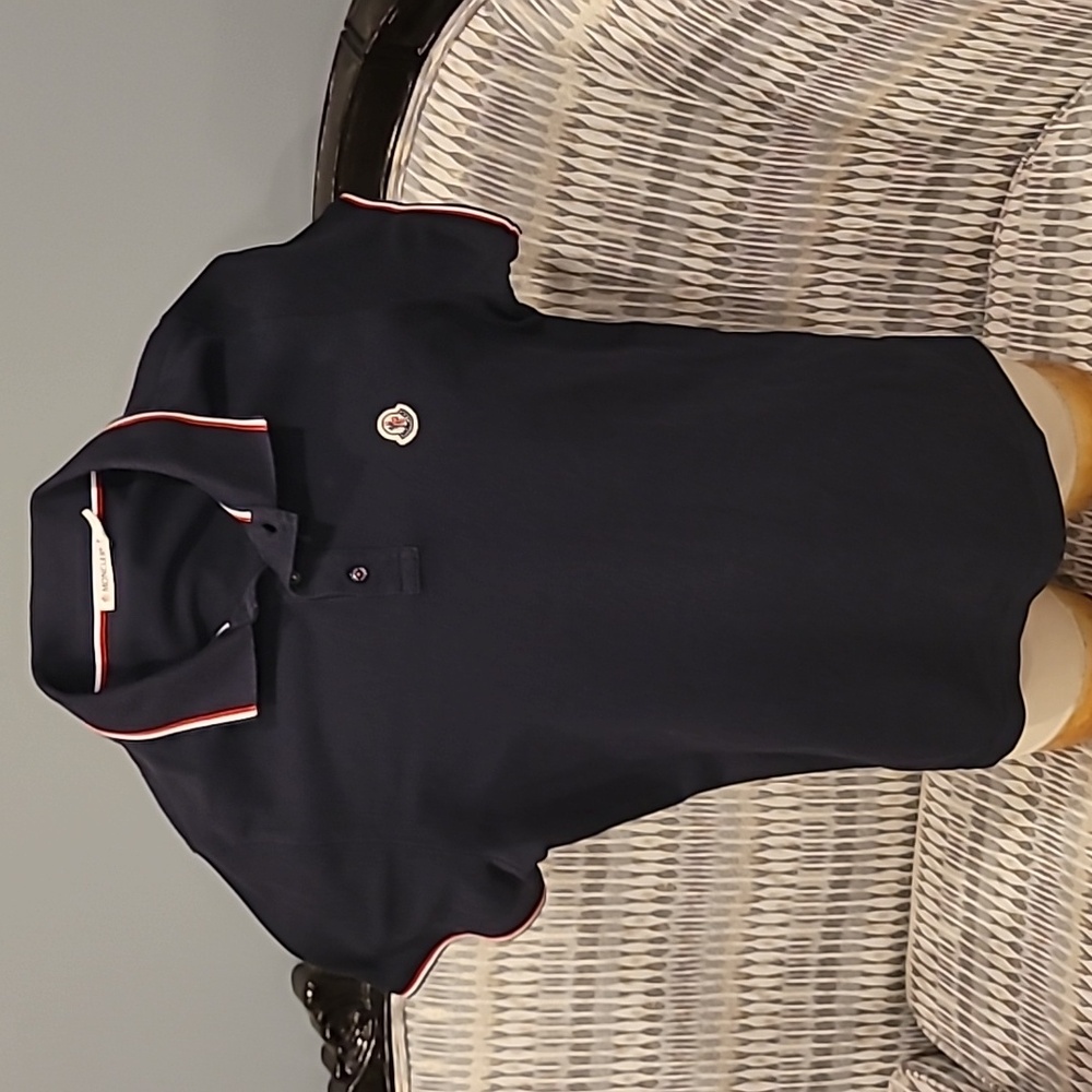 539 Moncler logo-patch Polo Shirt Women’s size L